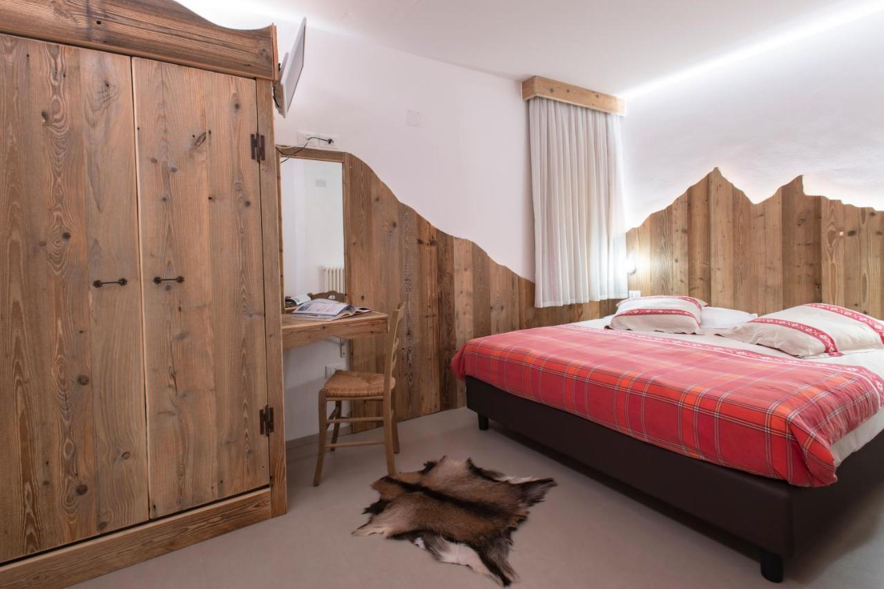 Hotel Pezzotti Пеллиццано Экстерьер фото